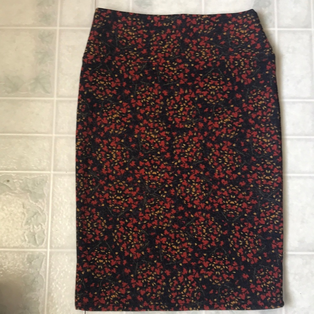 Lularoe Cassie Pencil‎ Skirt Rust floral print